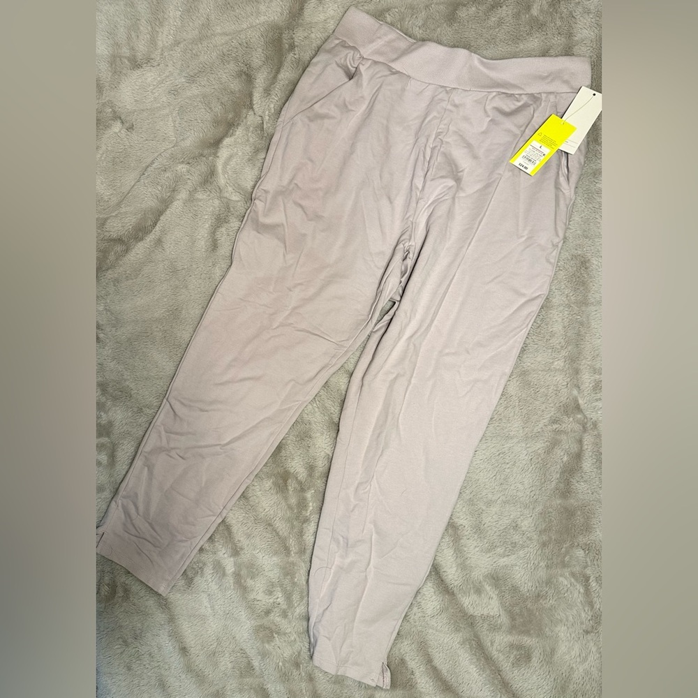 Women’s joggers